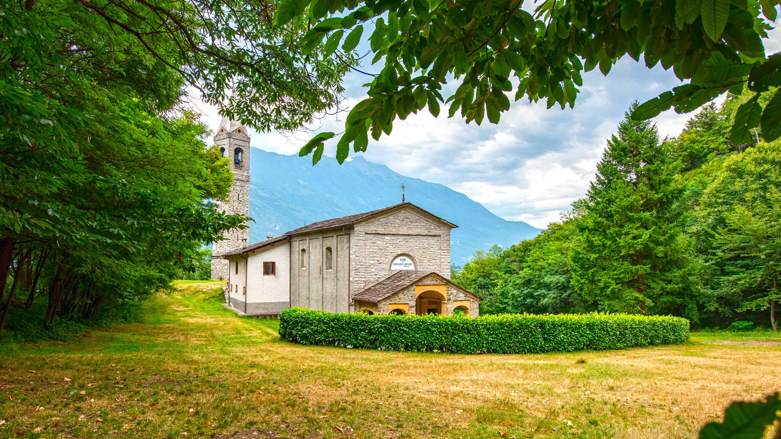 Santuario di Santa Maria delle Grazie e del Suffragio in Valpozzo